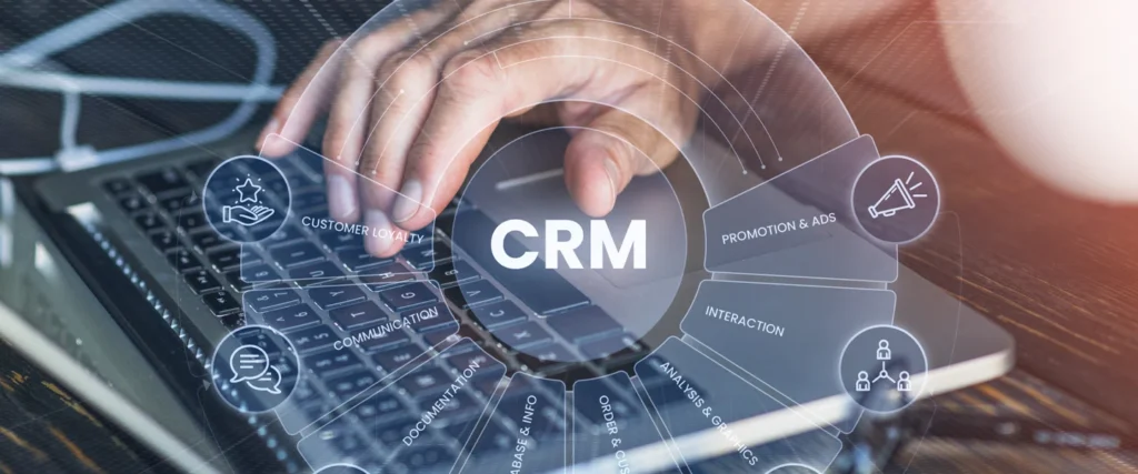 como organizar tus clientes con un crm